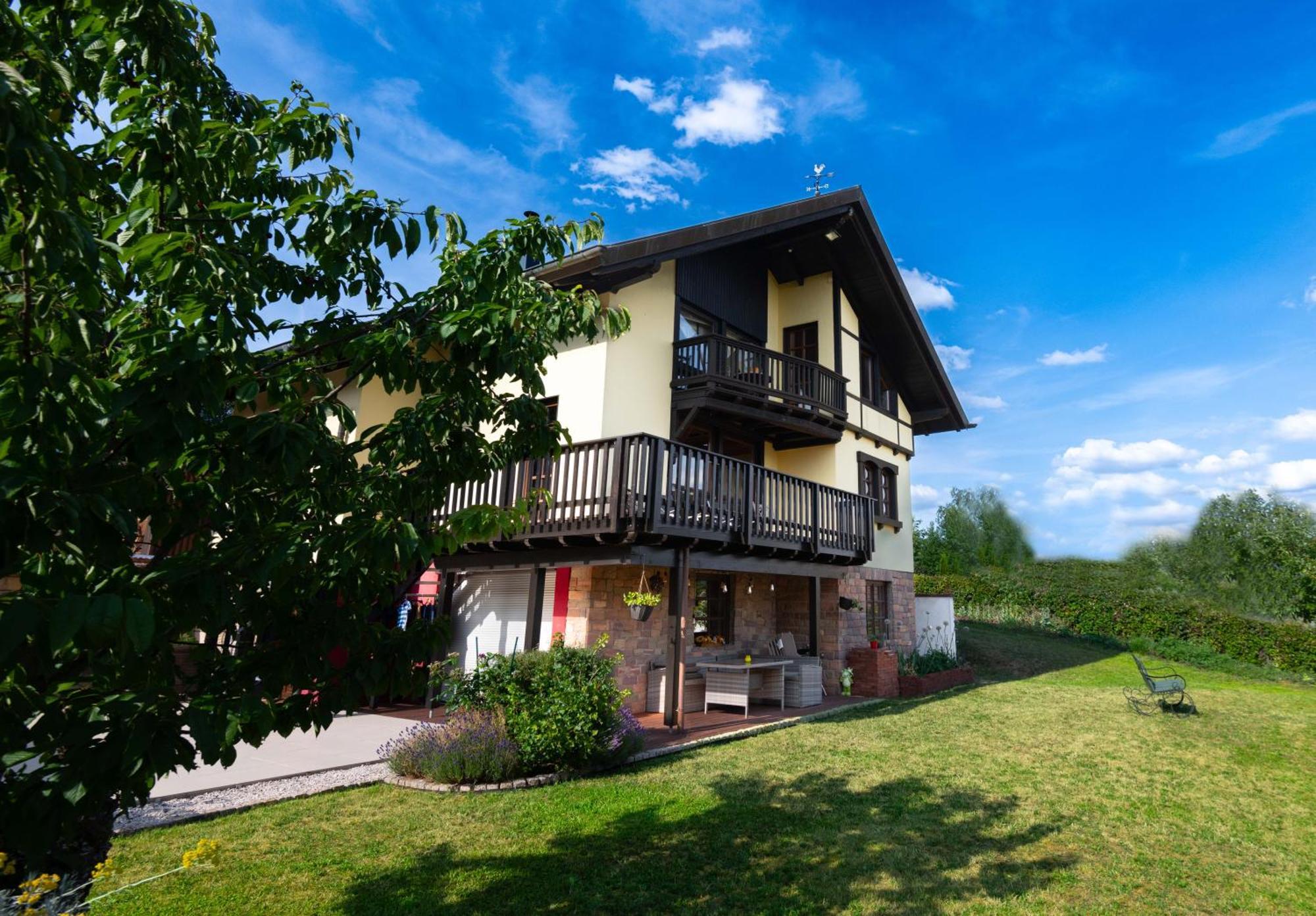 Villa Sonnige Aussicht Losheim Exterior foto